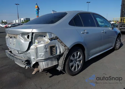 2020 Toyota Corolla Le z USA, uszkodzony, nr VIN 5YFEPRAE9LP146603